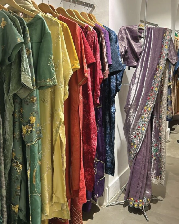 Sarmast &mdash; catalogue image 16